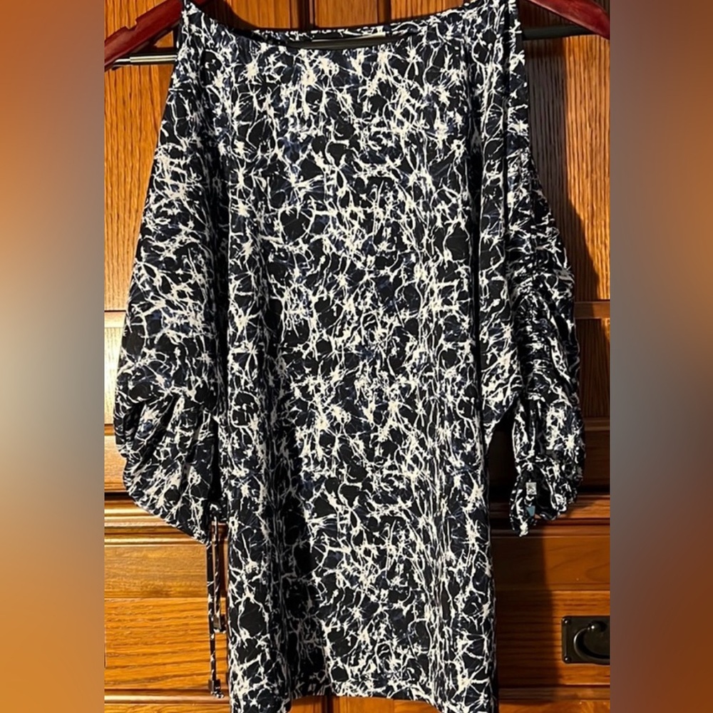 MICHAEL Michael Kors Cold Shoulder Boatneck Abstract Tunic Ruched Sleeve MK Bead